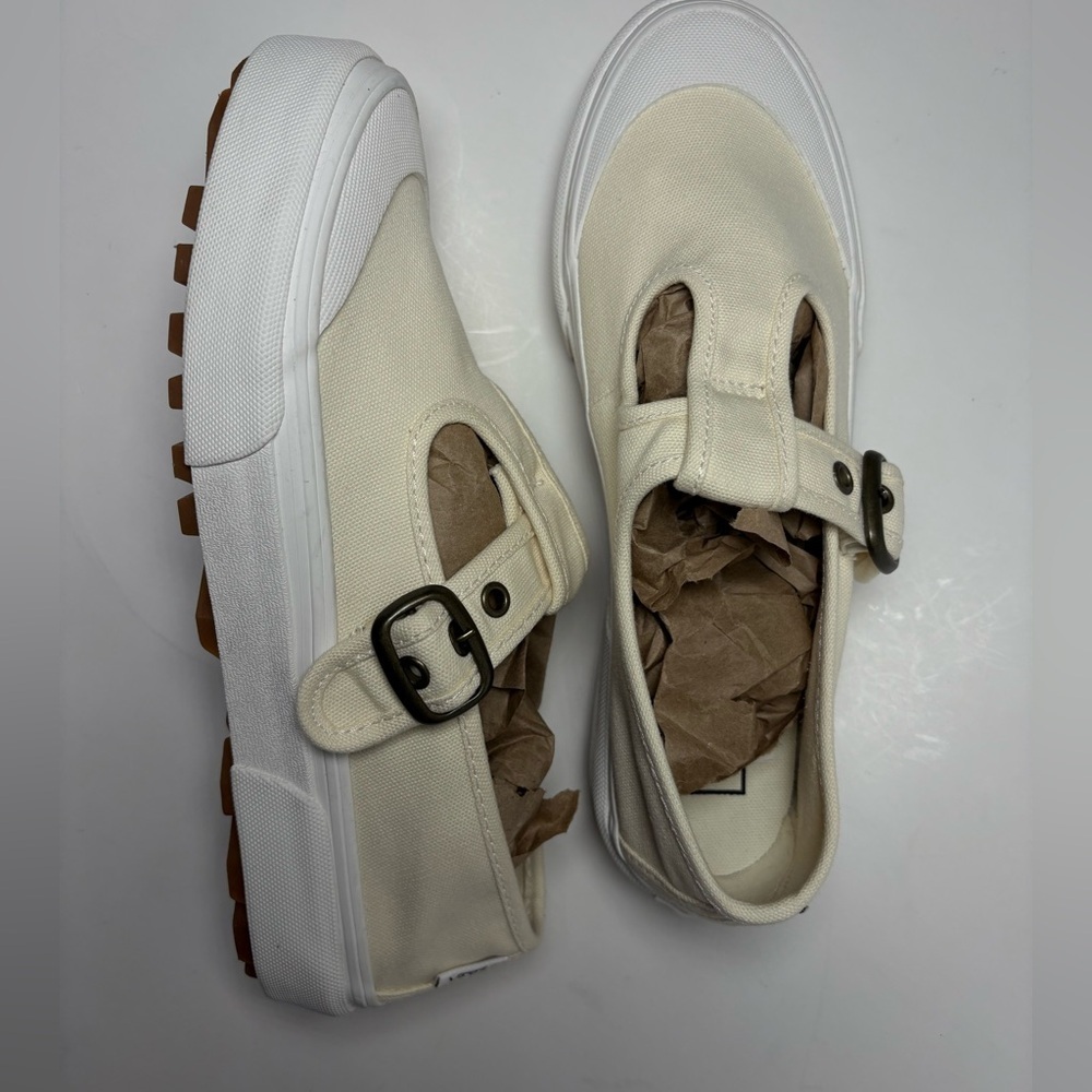 Vans Women's Cream Canvas Sneakers - Picture 9 of 16